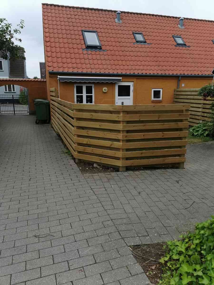 Opsætning af 1 på 2 beklædning i Hegn i 4500 Nykøbing Sjælland 